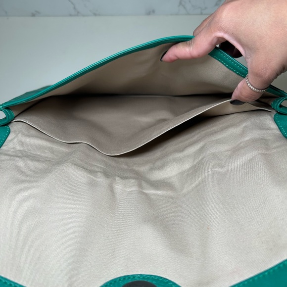 Coach Legacy Clutch in Kelly Green - Picture 5 of 10